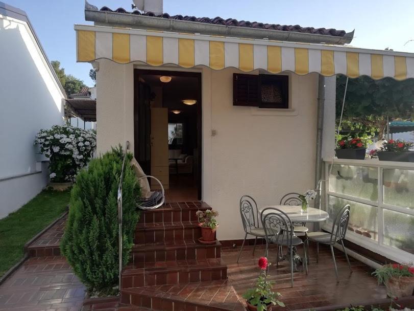 Appartamento Studio apartman Meli Porec Esterno foto